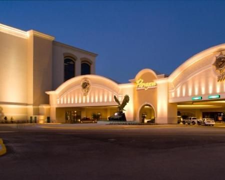 Paragon Casino Resort มาร์คสวิลล์ ภายนอก รูปภาพ